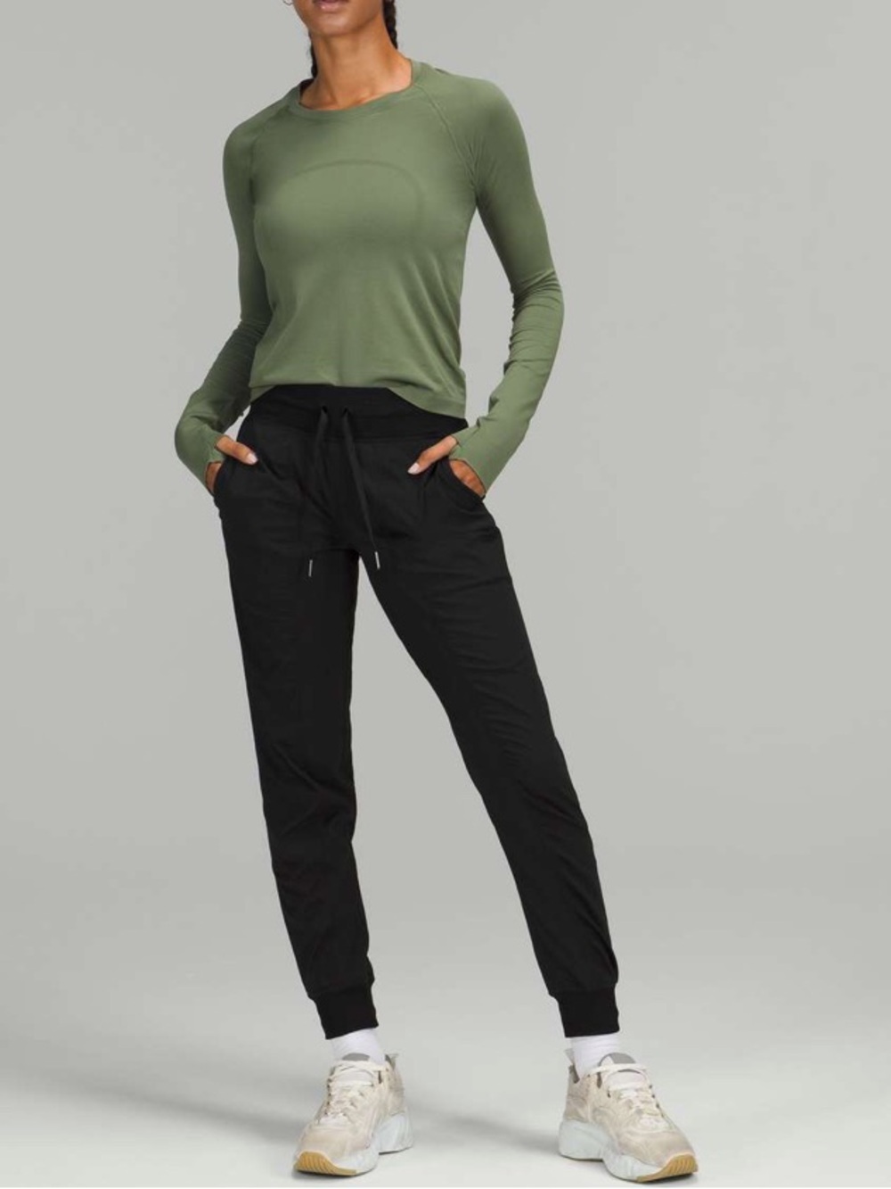 lululemon Dance Studio Mid-Rise Jogger Black Sz 4